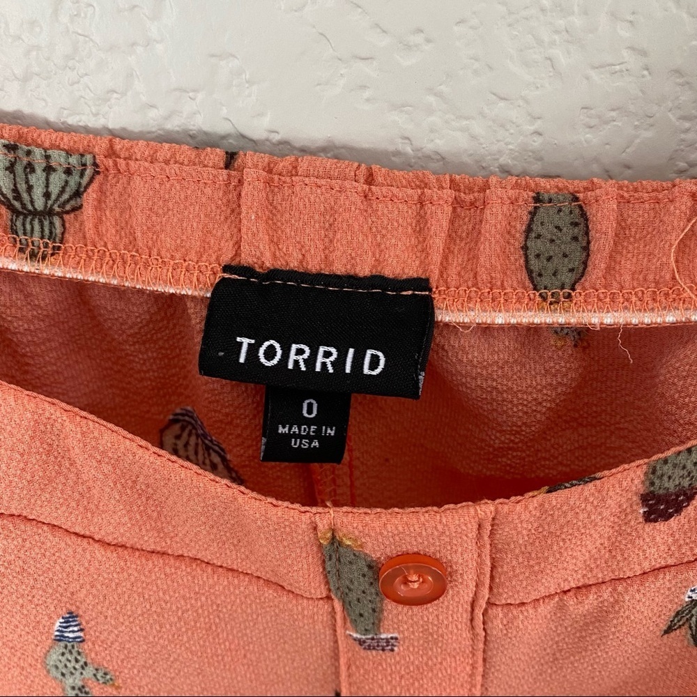 Torrid Catcus Top - Picture 2 of 3